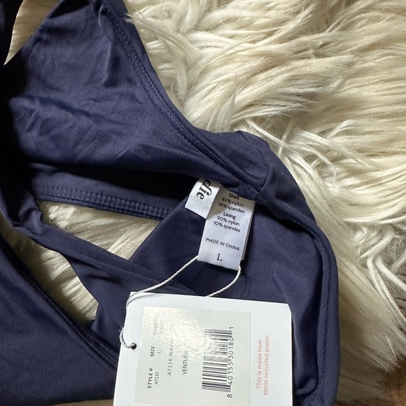 ANDIE The Ventura Top Navy Blue - Picture 6 of 7